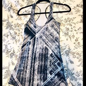 Lululemon Women’s Tank Top
